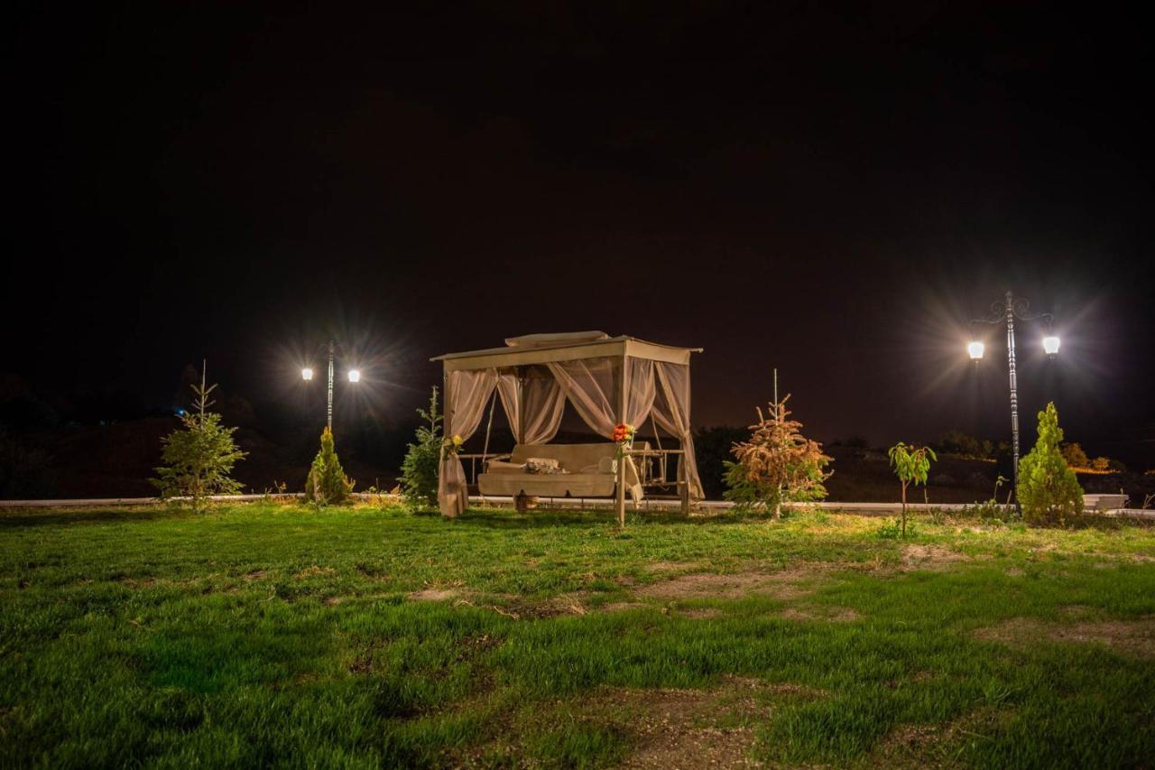 Sobek Stone House Cappadocia Bed & Breakfast Nevşehir Bagian luar foto