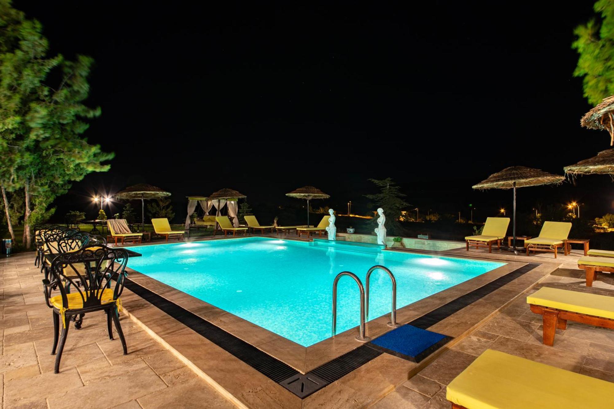 Sobek Stone House Cappadocia Bed & Breakfast Nevşehir Bagian luar foto